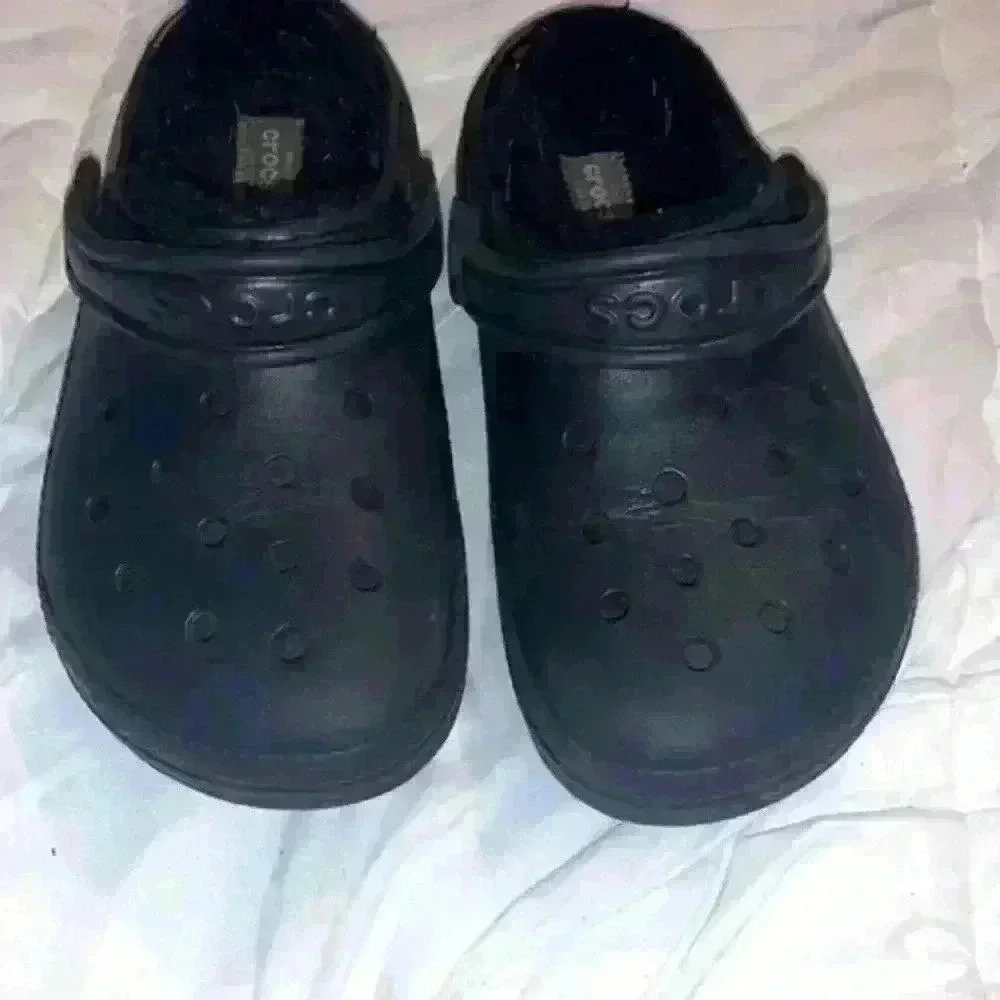 Girl crocs size 2